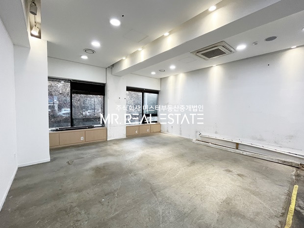 서울 강남구 개포동 대형평수1층,주차2,홀+룸1+탕비실,단독출입구,ACE,실사진 월세 매물번호 11348 사진 12