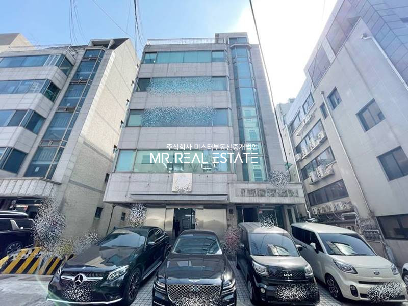 서울 강남구 신사동 신사역.자주식1대.화이트톤인테리어.가성비 월세 매물번호 11441 사진 7