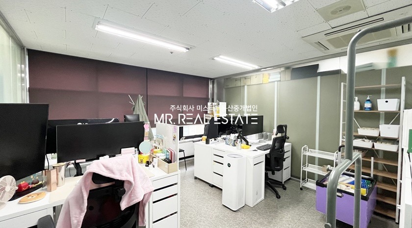 서울 강남구 역삼동 강남역2분,유리룸4+홀+분리화장실,건물내외관특급,실사진 월세 매물번호 11477 사진 5