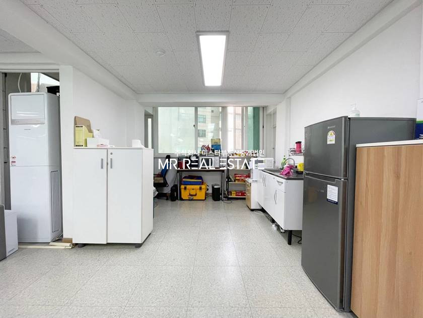 서울 강남구 논현동 언주2분.룸2.탕비1.시설비없는.화이트톤.가성비S급 월세 매물번호 11540 사진 5