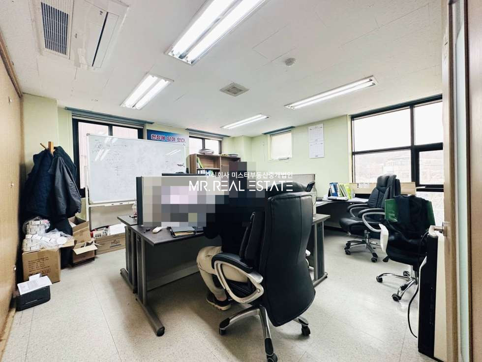 서울 서초구 양재동 강남대로이면.무료주차3대.컨디션굿.단독층사용. 월세 매물번호 11549 사진 4