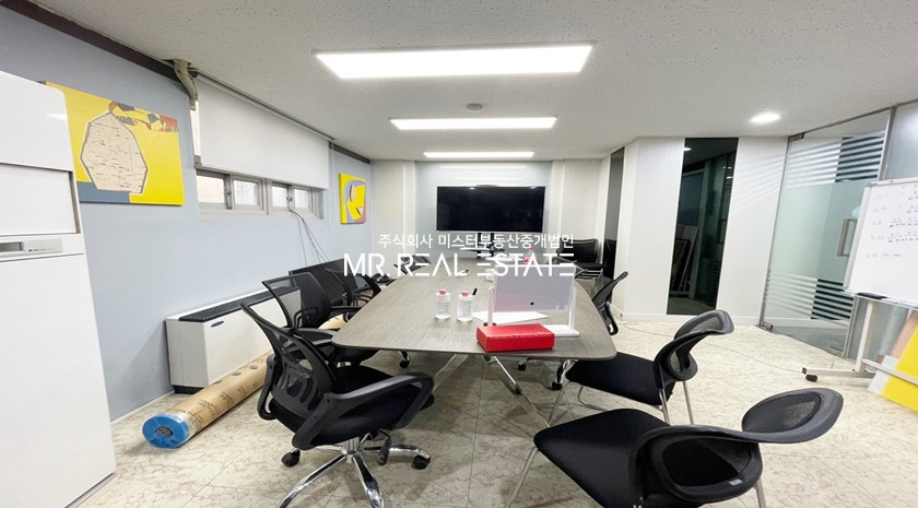서울 강남구 논현동 S압구정역신사역근접S실사진O전층사용O주차O룸O엘베O 월세 매물번호 11630 사진 4