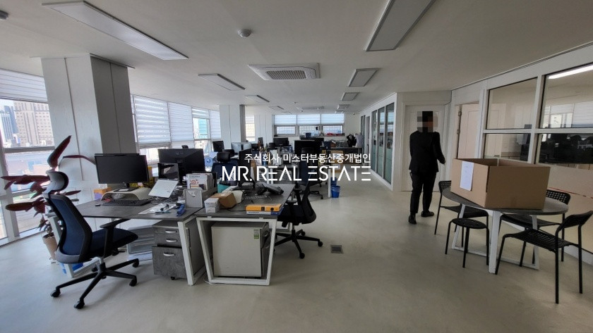 서울 강남구 역삼동 역삼역도보5분.지정주차1대.관리잘되는건물 월세 매물번호 12237 사진 2