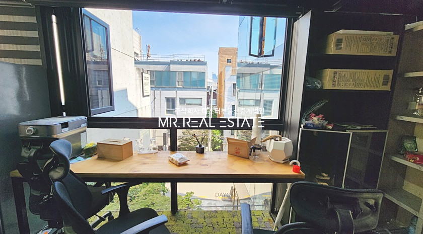 서울 강남구 논현동 학동역,더블역세권,내외관S급,테라스단독사용,ACE,연층 월세 매물번호 12258 사진 3