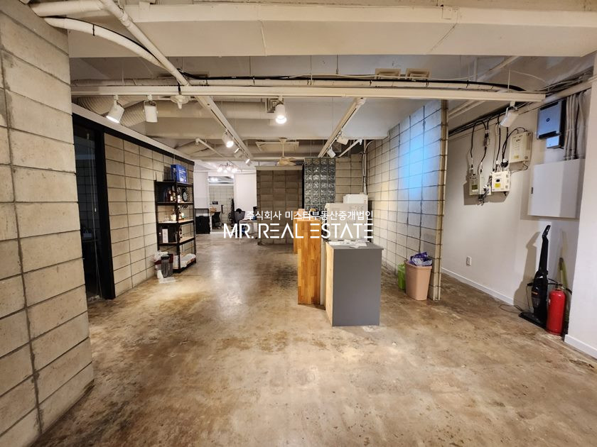 서울 강남구 역삼동 실사진O,언주역세권,단독출입구有,주차편리 월세 매물번호 12263 사진 2