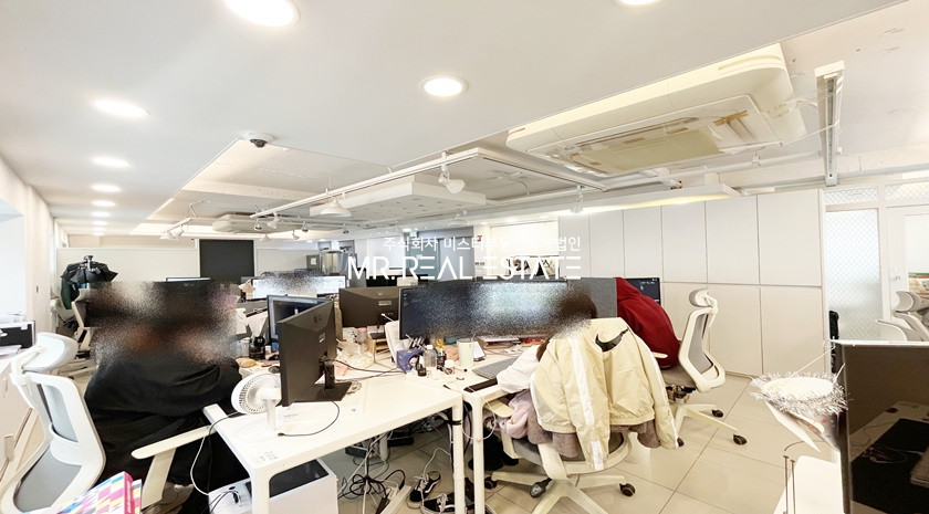 서울 강남구 역삼동 강남역코앞시설비없는완벽한인테리어사무실,룸1+홀+분리화장실 월세 매물번호 12149 사진 2