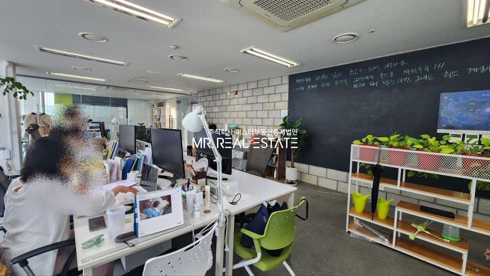 서울 강남구 역삼동 근린생활시설동 S역삼역초근접S실사진O대로변O고층뷰O룸O베란다O 월세 매물번호 12355 사진 2