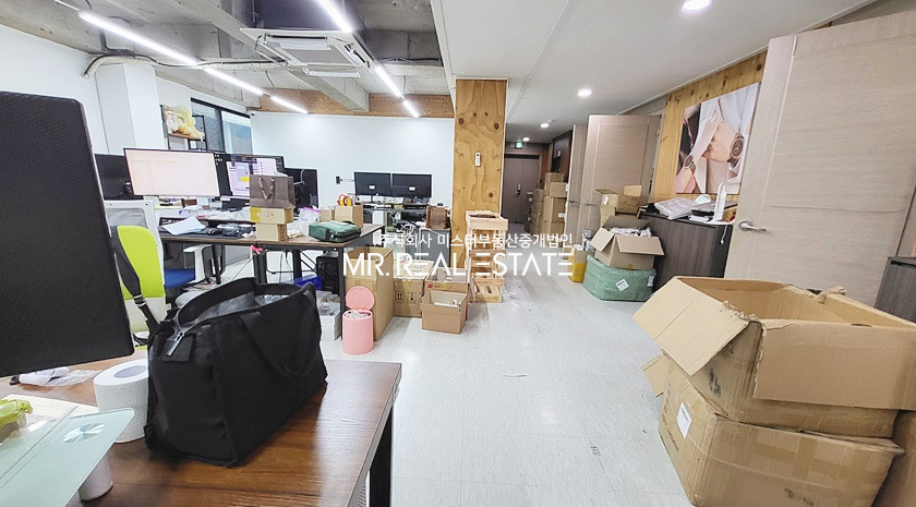 서울 강남구 신사동 실사진O가로수길메인.쇼핑몰.디자인.광고.IT.제작사 월세 매물번호 12412 사진 4