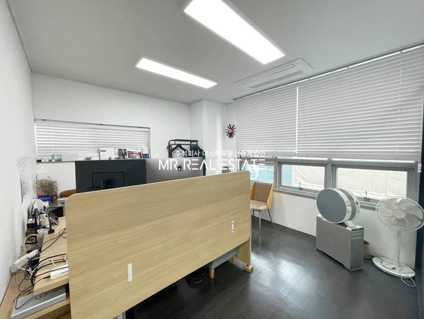 서울 강남구 대치동 선릉5.유리룸3.깔끔한화이트톤인테리어.빠른계약S 월세 매물번호 12427 사진 5