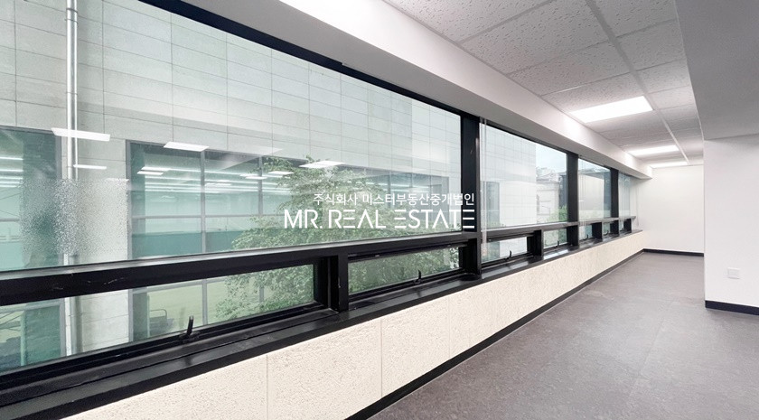 서울 강남구 논현동 S을지병원대로변S실사진O넓은홀O주차2대O엘베O 월세 매물번호 12608 사진 2