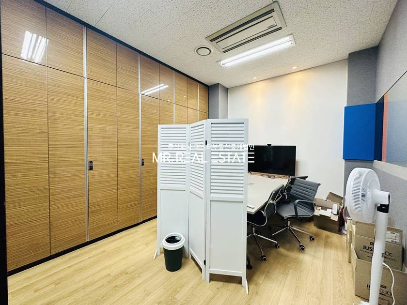 서울 강남구 도곡동 MR.실사O.도곡동.룸2.높은층고.주차2대.가성비좋은.사무실S급 월세 매물번호 12657 사진 5