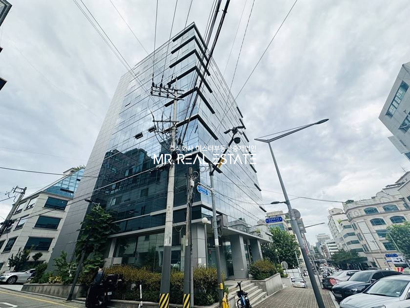 서울 강남구 도곡동 MR.실사O.도곡동.룸2.높은층고.주차2대.가성비좋은.사무실S급 월세 매물번호 12657 사진 7