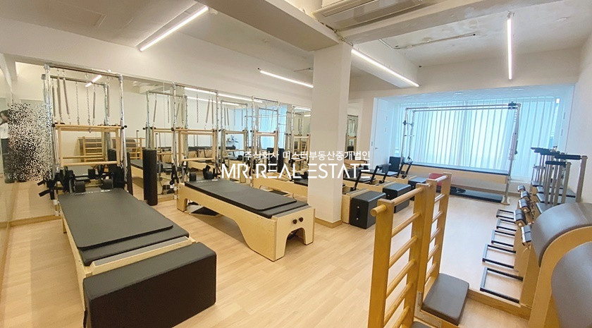 서울 강남구 논현동 학동역도보1분 100평 S급컨디션 무료주차3대 실사진 월세 매물번호 12693 사진 8