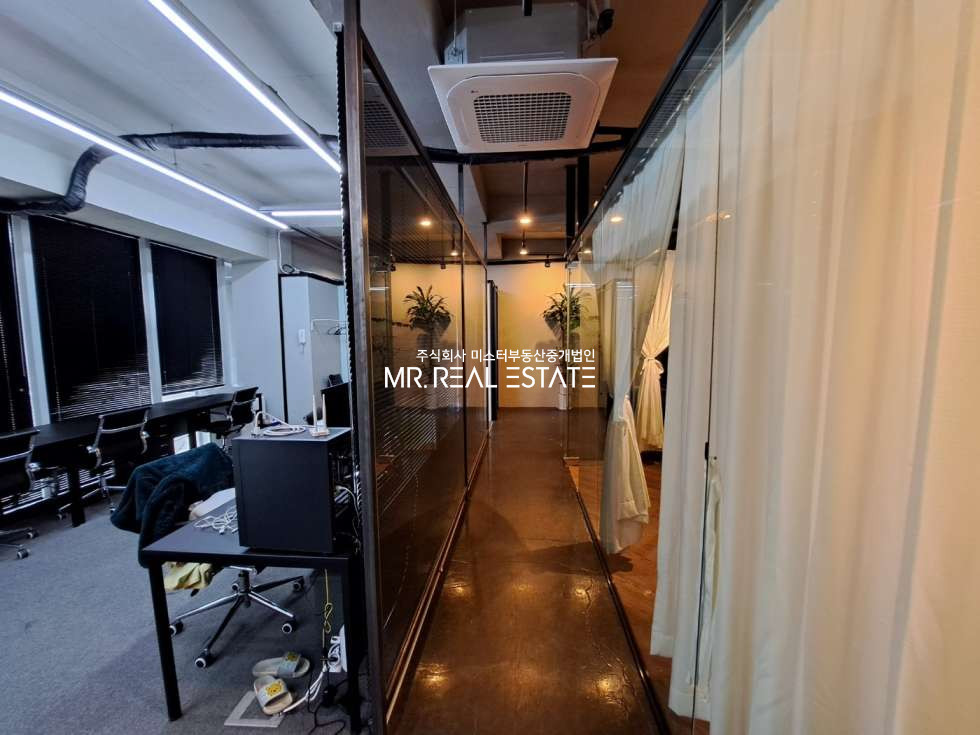 서울 강남구 논현동 S급 외관, ACE 인테리어, 실사진O , 주차O, 적극 추천 물건! 월세 매물번호 12701 사진 5