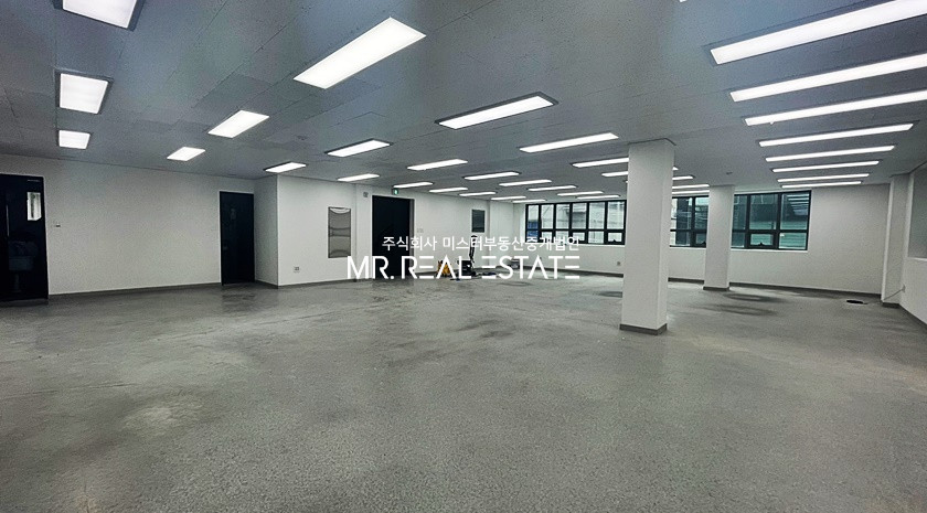 서울 강남구 대치동 한티역 학원 밀집 지역 신축급외관 주차 편리한 사무실 상가 월세 매물번호 12753 사진 2
