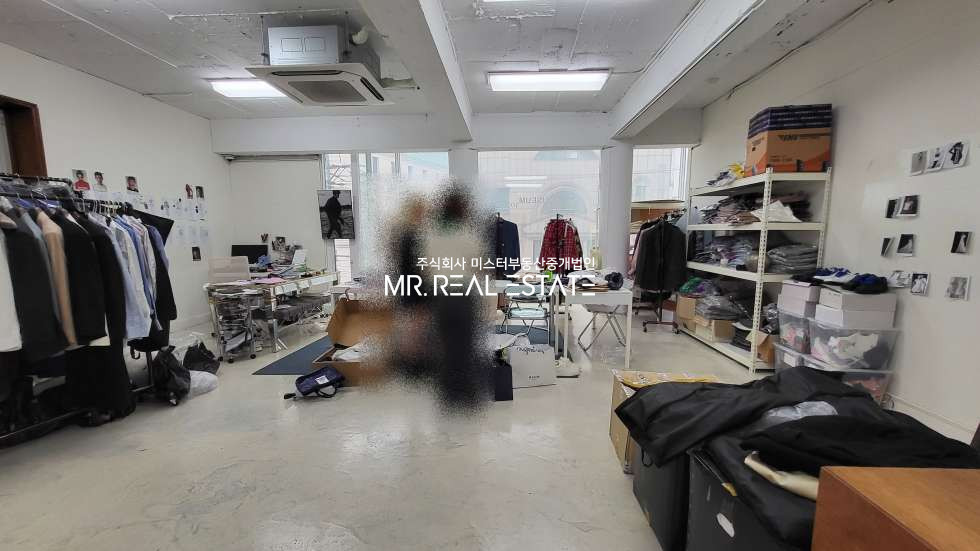 서울 강남구 신사동 압구정로데오,역세권,실사진O,전용40,쇼핑몰,스타일리스트 월세 매물번호 12797 사진 1